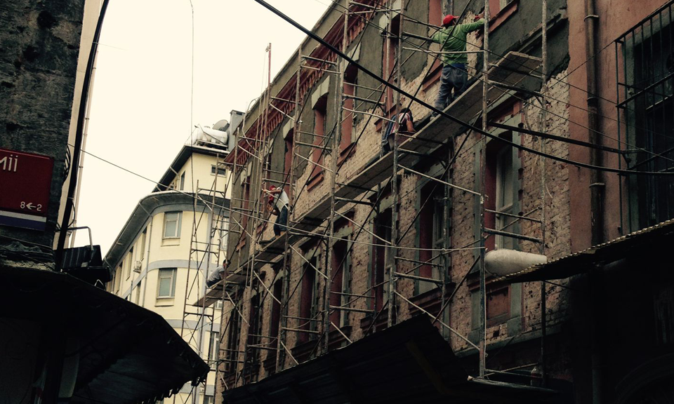 Tarihi karaköy yoğurtçu iş hanı iç ve dış restorasyon çalışmaları